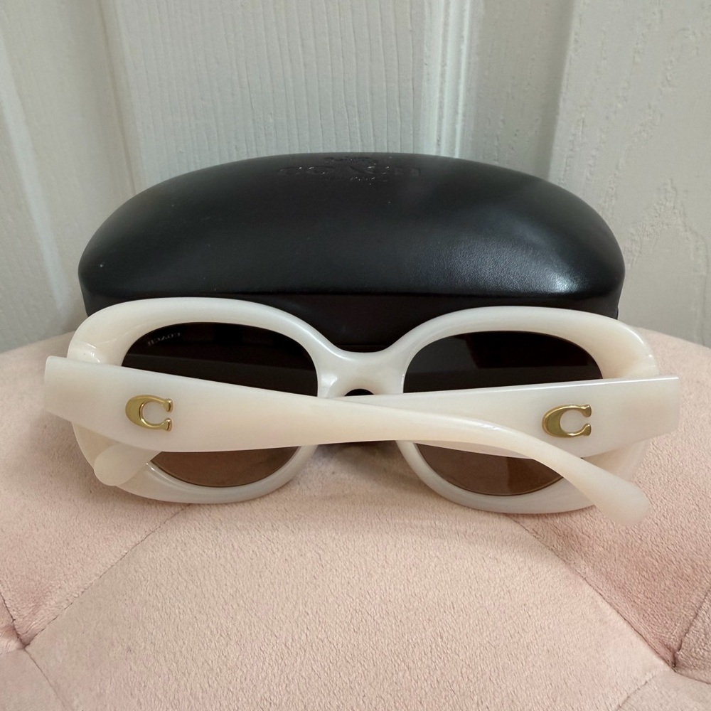 Coach Tabby Icon Milky White Oval Sunglasses - Picture 3 of 8